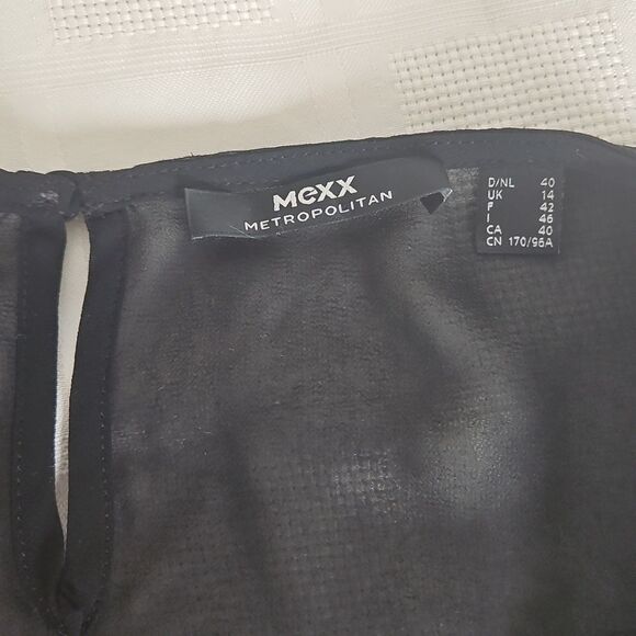 Mexx Sheer Sleeveless Color Splash Top Black Size 12 - Picture 6 of 16